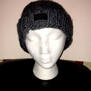 Calvin Klein Charcoal Winter Beanie. NWT